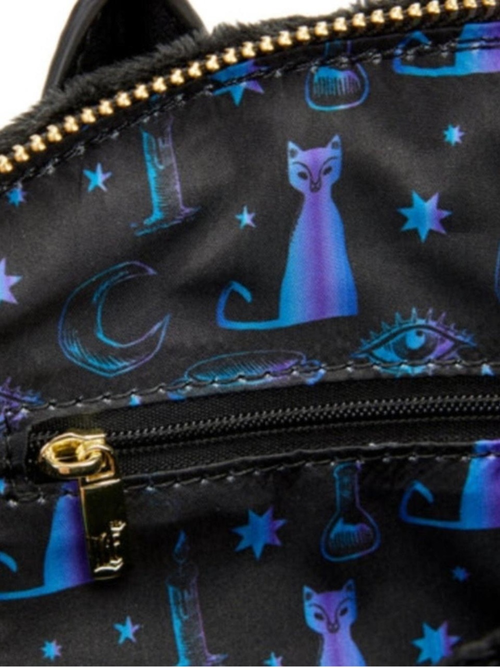 Disney Loungefly Hocus Pocus Binx Purse - Picture 7 of 7